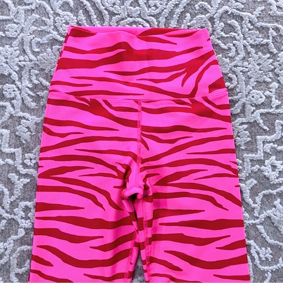 NWOT Beach Riot Ayla Ribbed Leggings - Picture 4 of 12